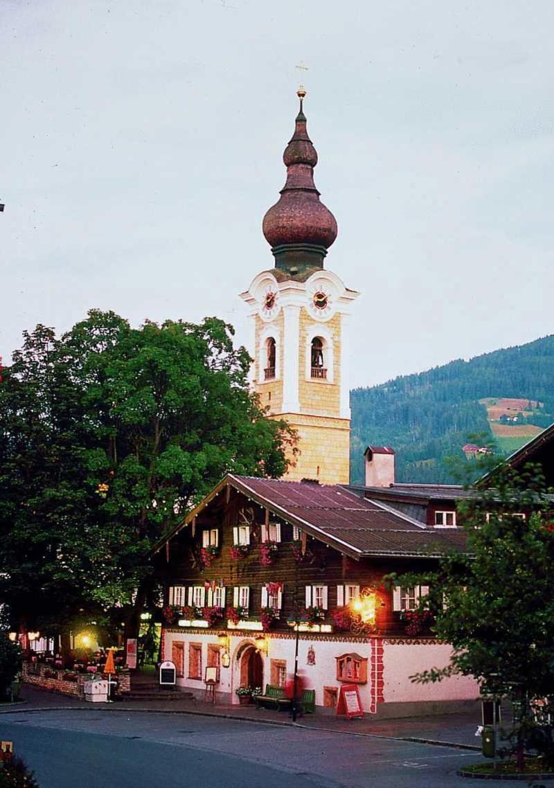 Hotel Gasthof Markterwirt Altenmarkt im Pongau Eksteriør bilde