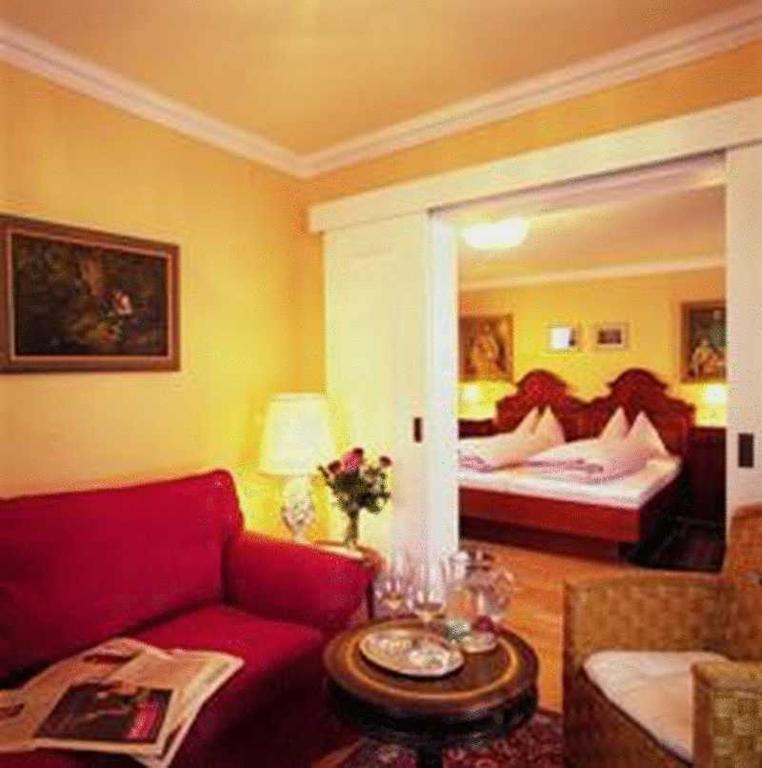 Hotel Gasthof Markterwirt Altenmarkt im Pongau Eksteriør bilde